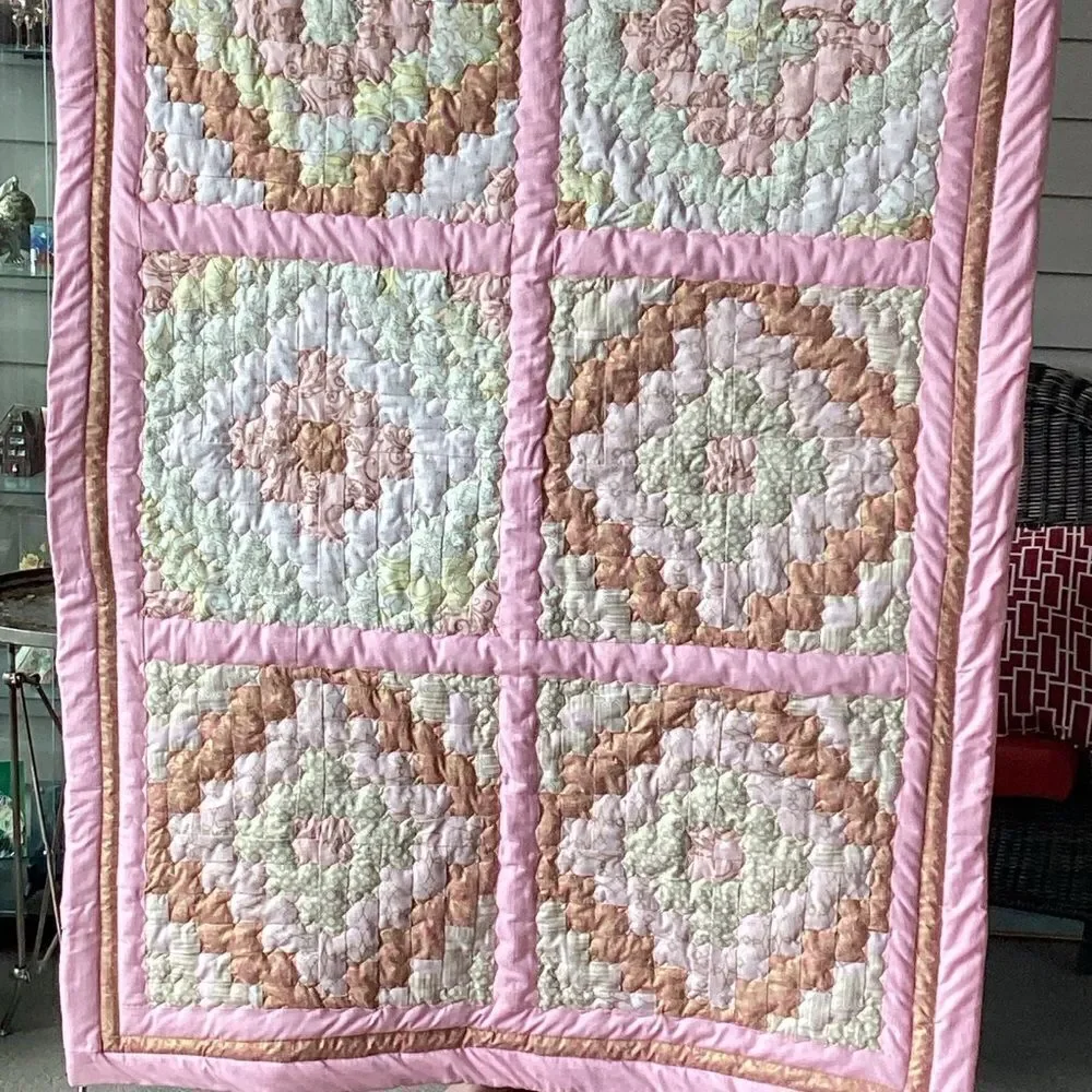 NWT. Hand Crafted Large Lap Quilt in Pinks